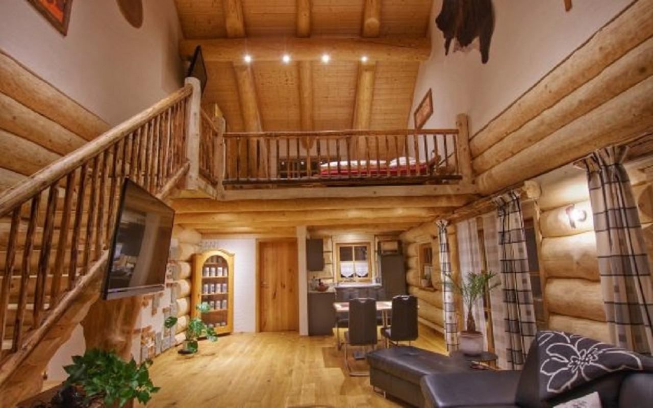 Апартаменты Holzhaus Lugerhof Родинг Экстерьер фото